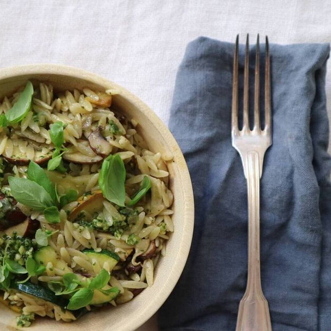 Mushroom and courgette orzo 'risotto'