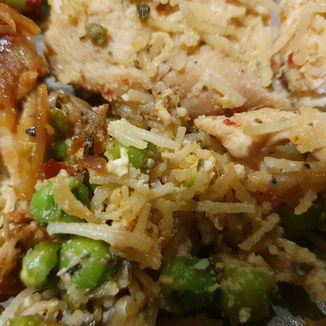 Chicken noodle stir fry