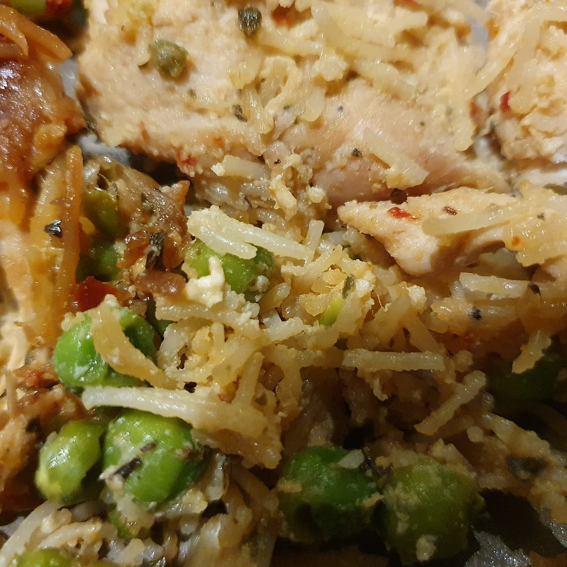 Chicken noodle stir fry