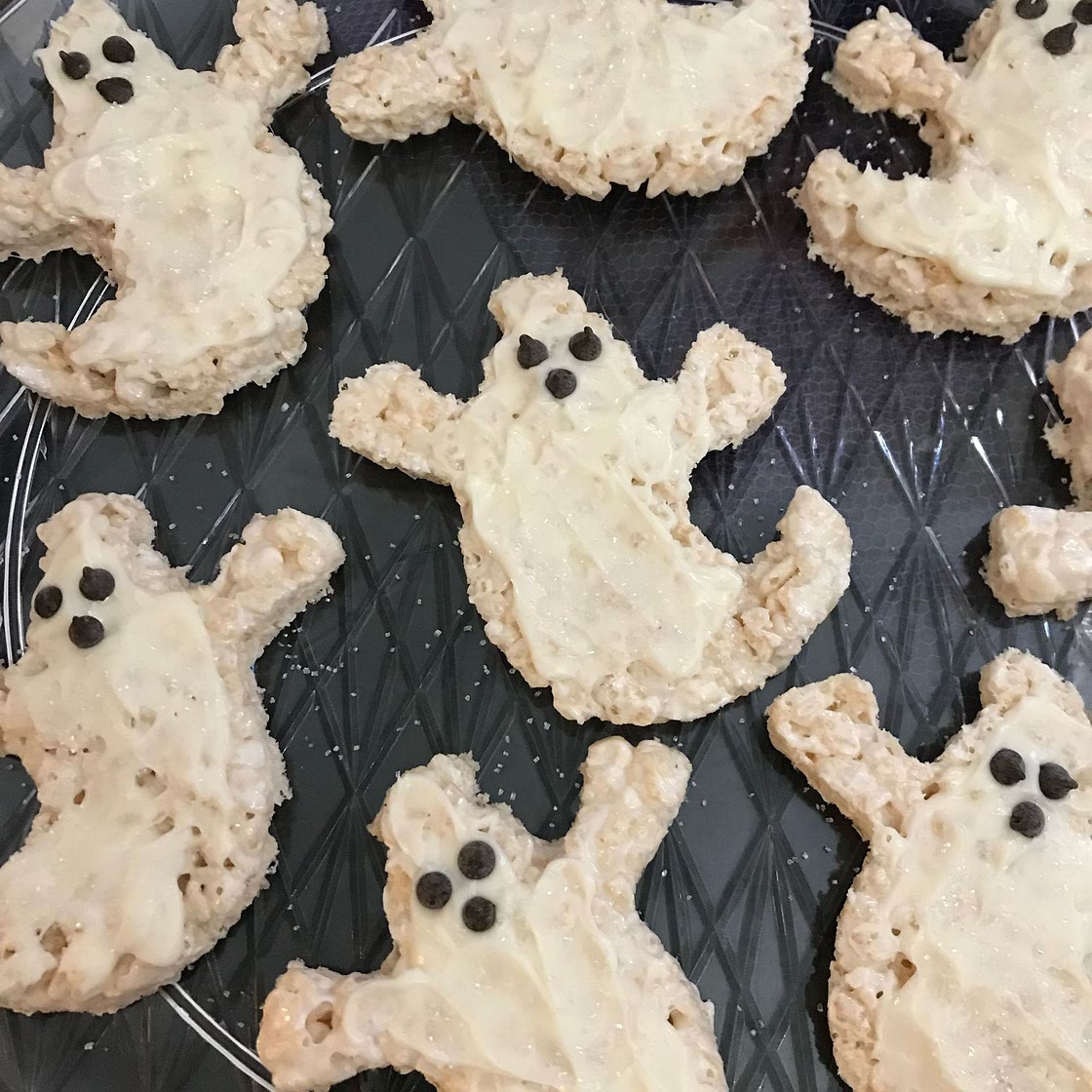 Halloween Krispie Treats