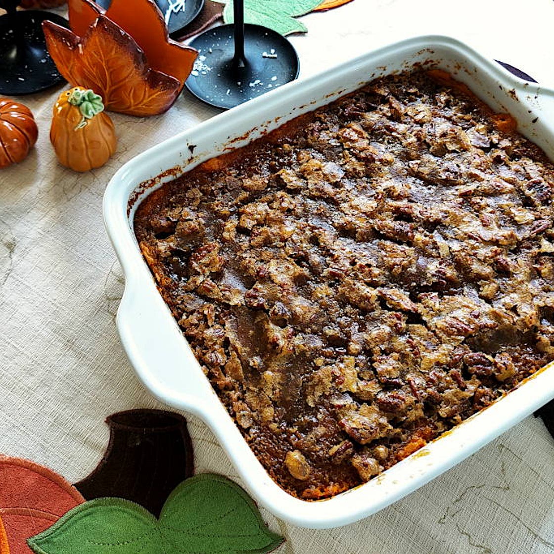 Sweet Potato Casserole (Brown Sugar-Pecan Topping)
