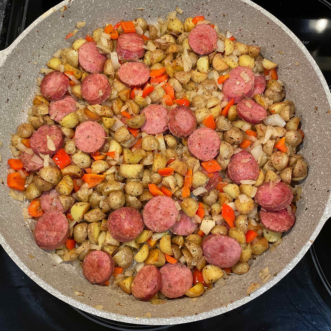 20-Minute Smoked Sausage and Potato Skillet