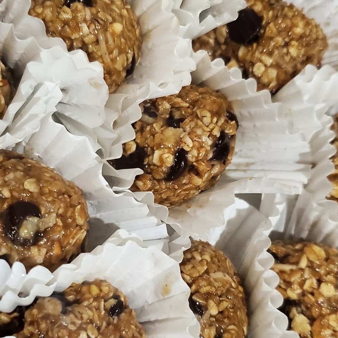 Banana Chocolate Chip Energy Bites Recipe by Tasty