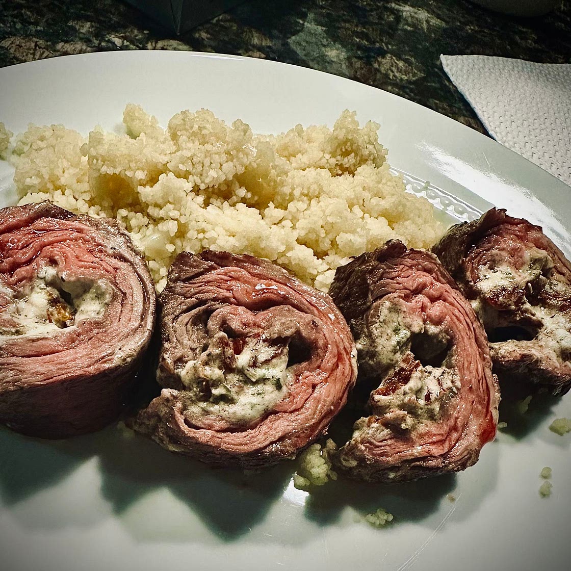 Cheesy sundried tomato steak roulade 