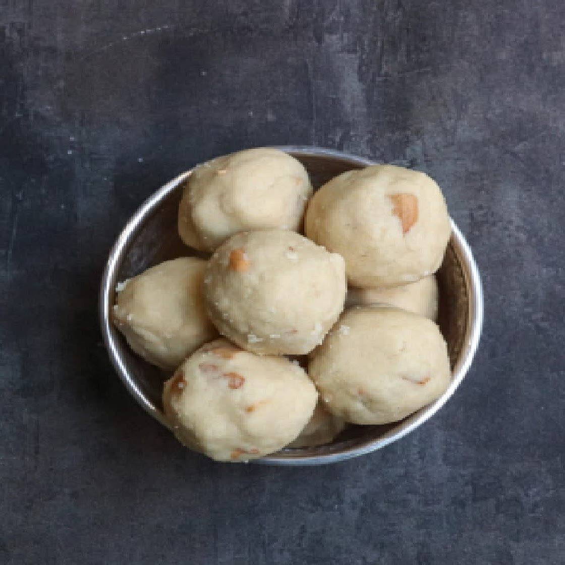 Diwali special Pottukadala Ladoo (Maladu) recipe by Sharanya Gobish