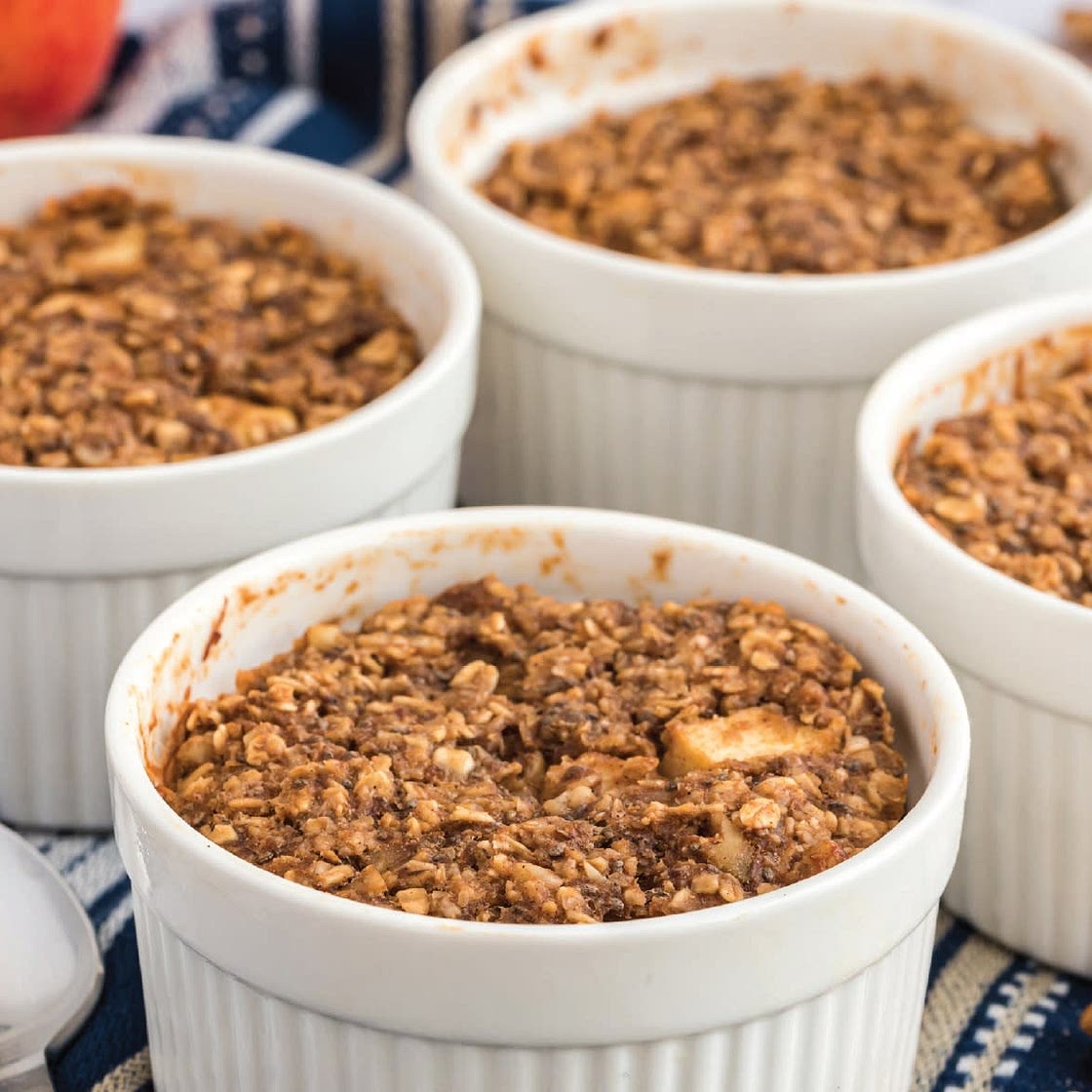SWEET APPLE WALNUT OATMEAL