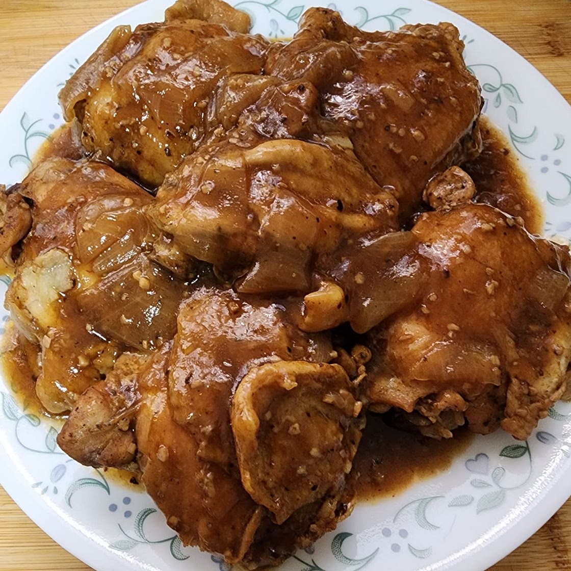 Instant Pot Chicken Adobo