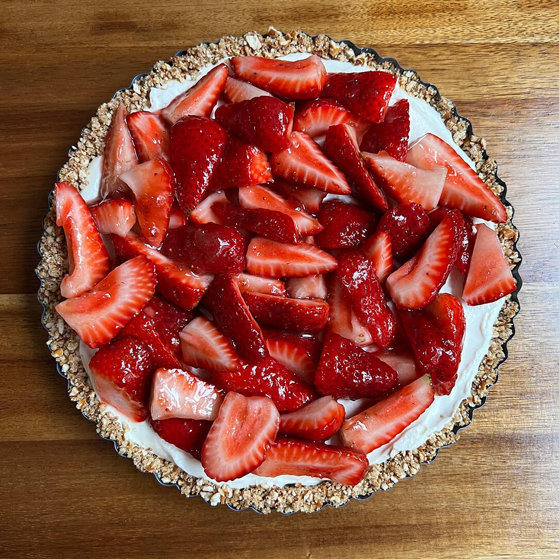 Strawberry Pretzel Tart