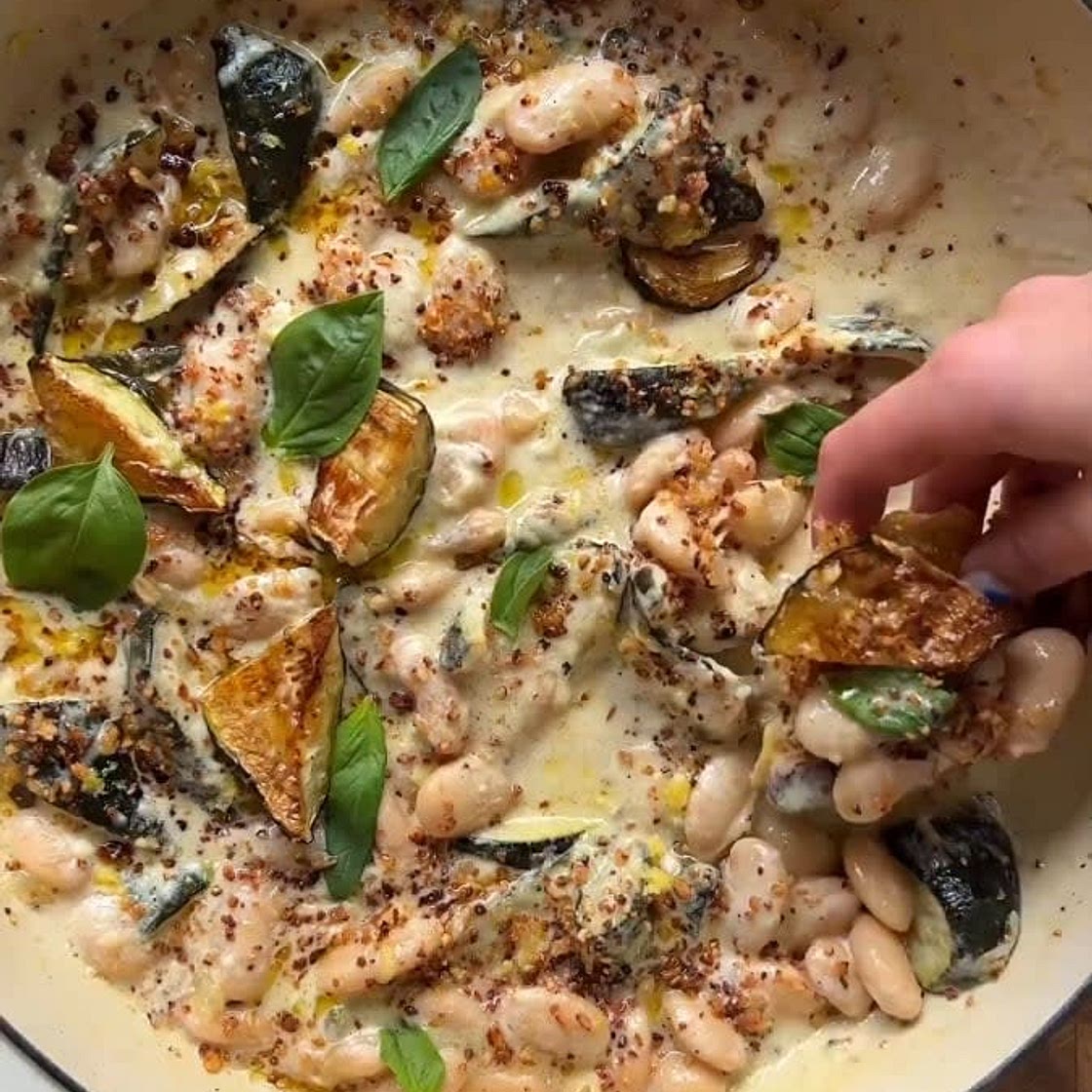 Creamy Garlicky Courgette and Butterbean Bowl