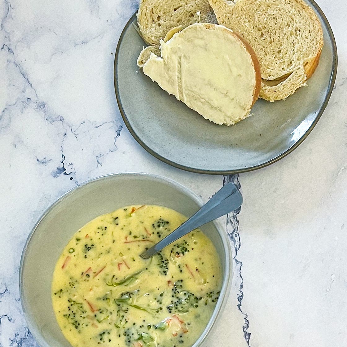 Copycat Panera Broccoli Cheese Soup -