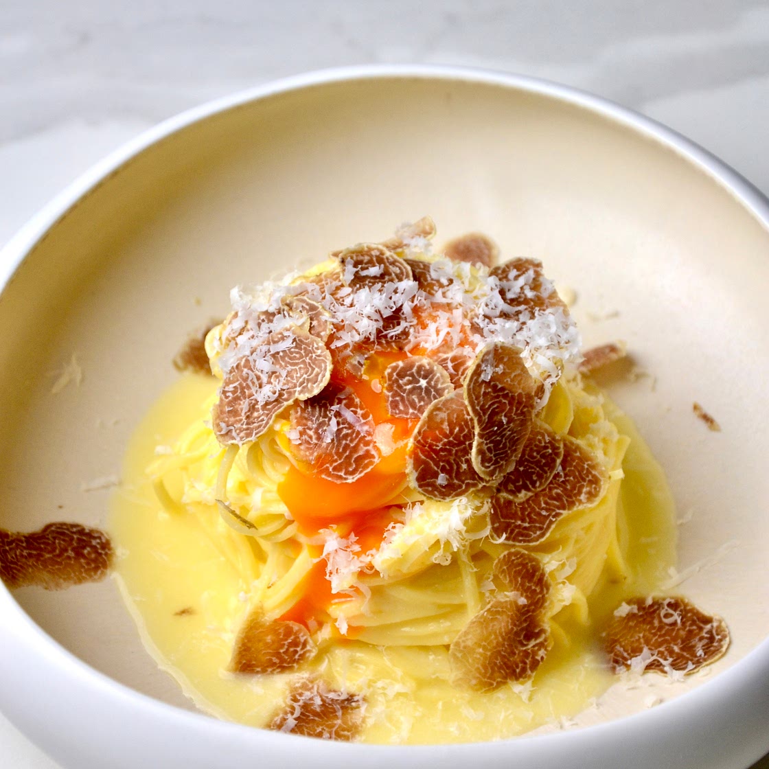 Truffle egg tagliolini
