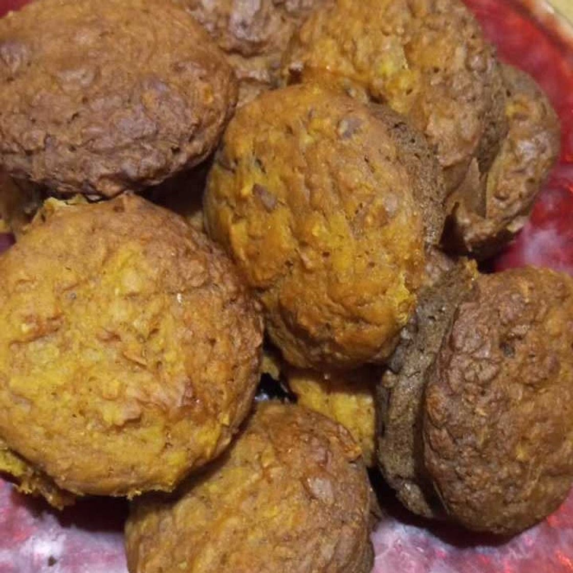 Pumpkin Apple Muffins