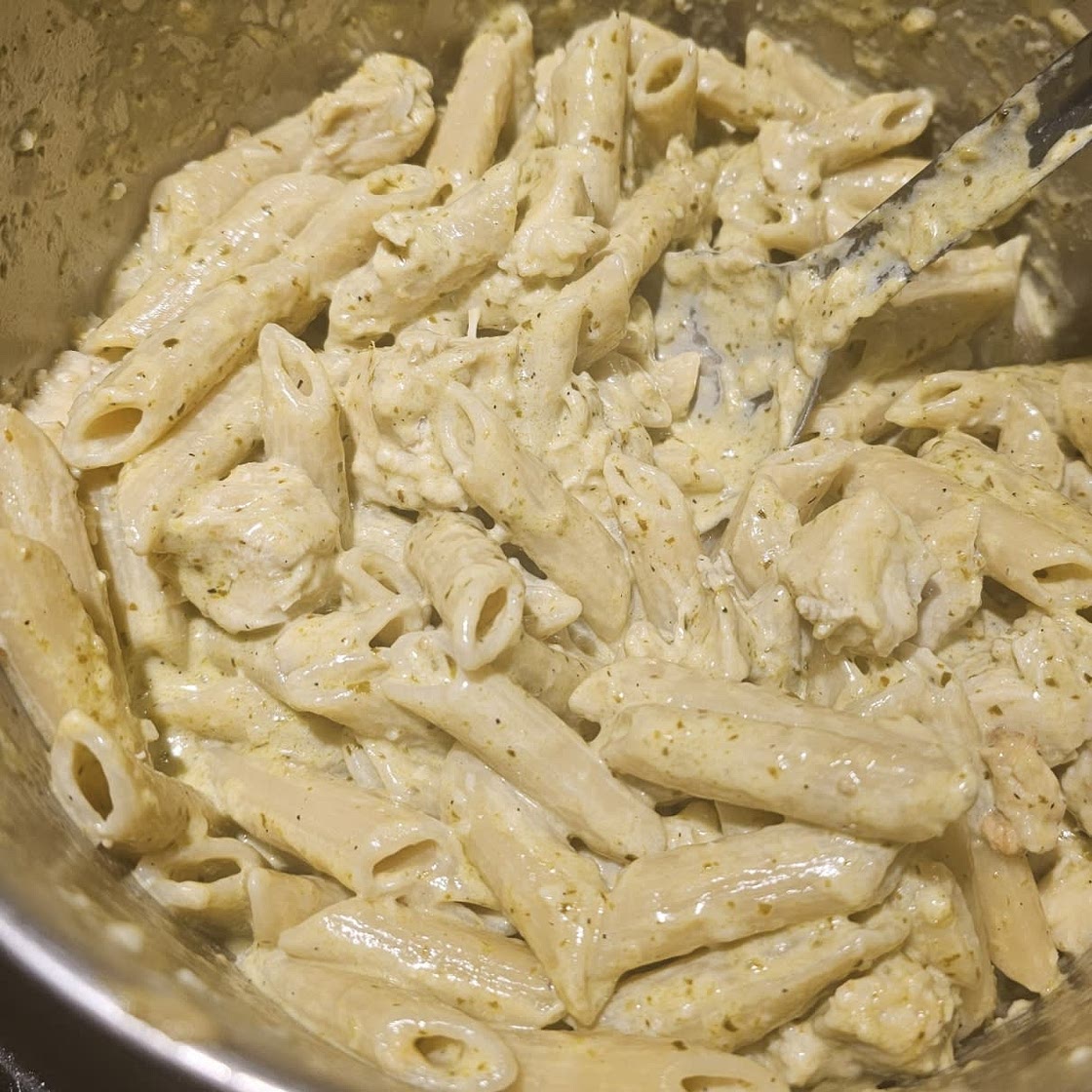 Creamy Chicken Pesto Pasta