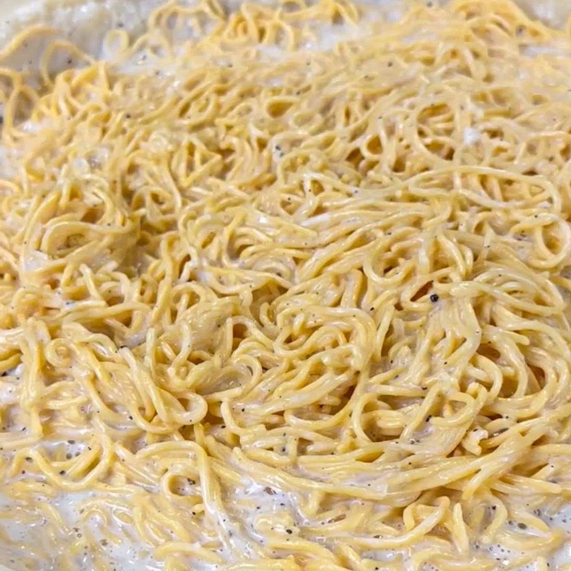CACIO E PEPE