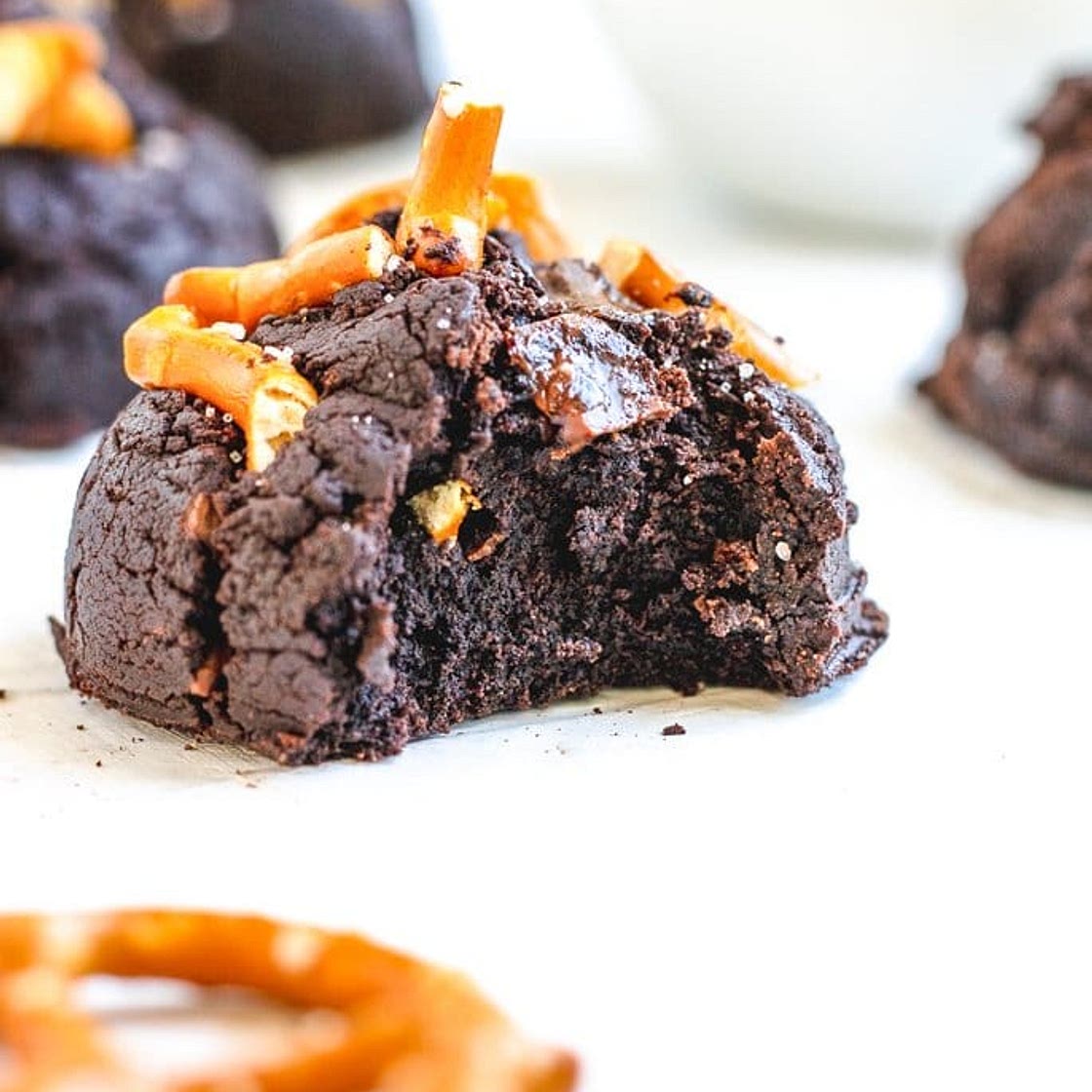 Pretzel Brookies Cookies