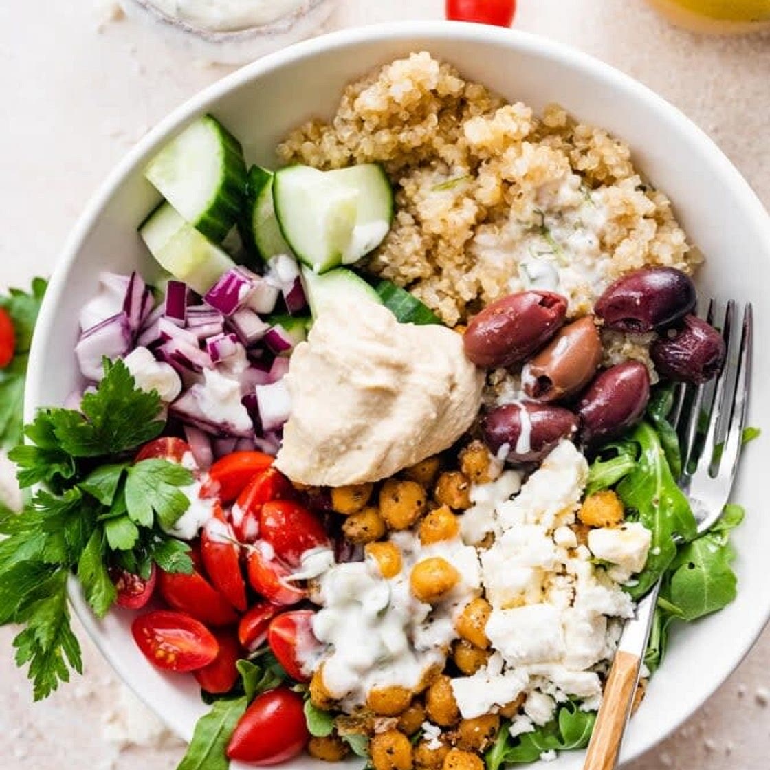 Slow-Carb Mediterranean Veggie Quinoa Bowl