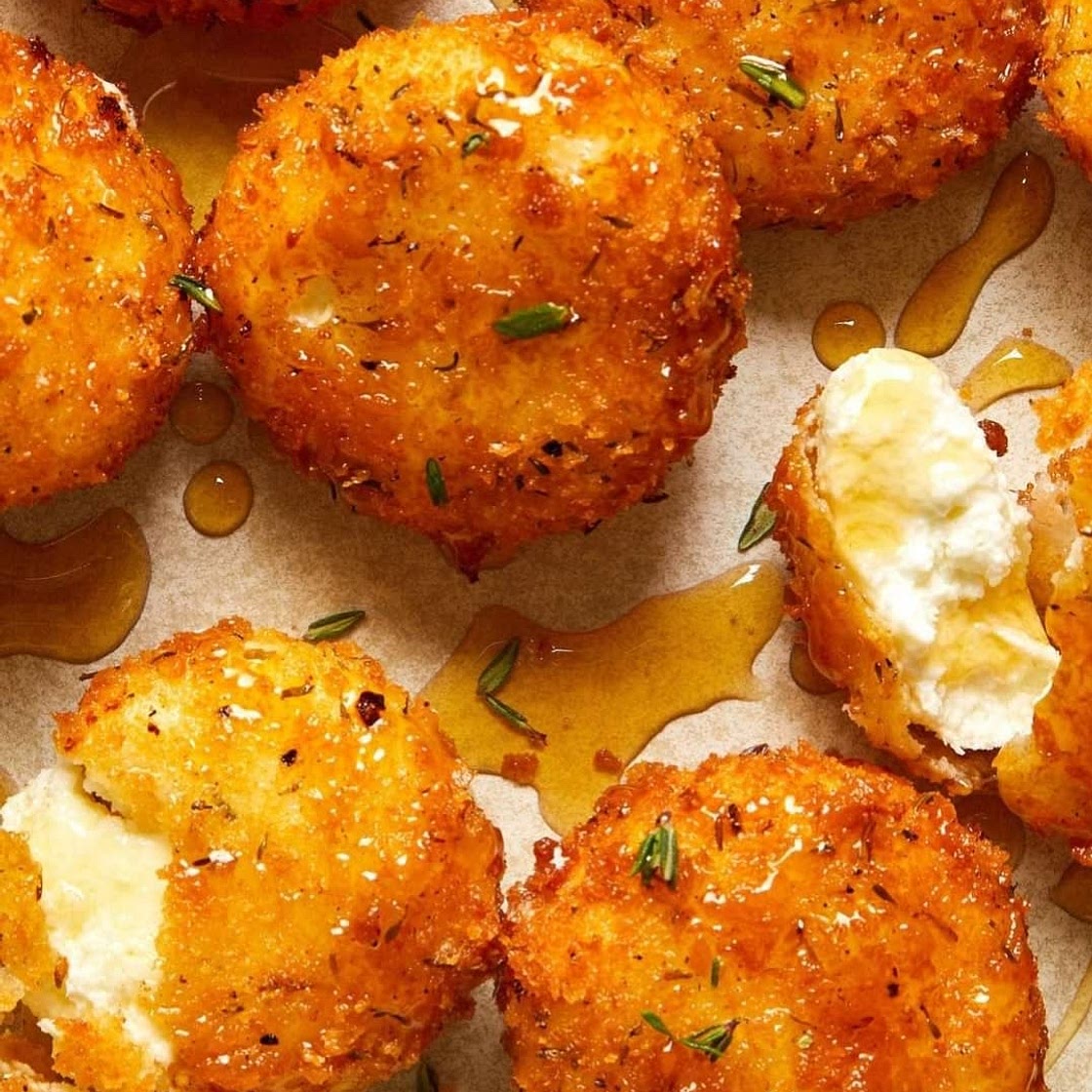 D'licious Hot Honey Mozzarella Bites