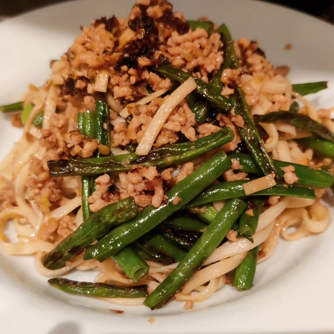 Spicy Sichuan pork noodles