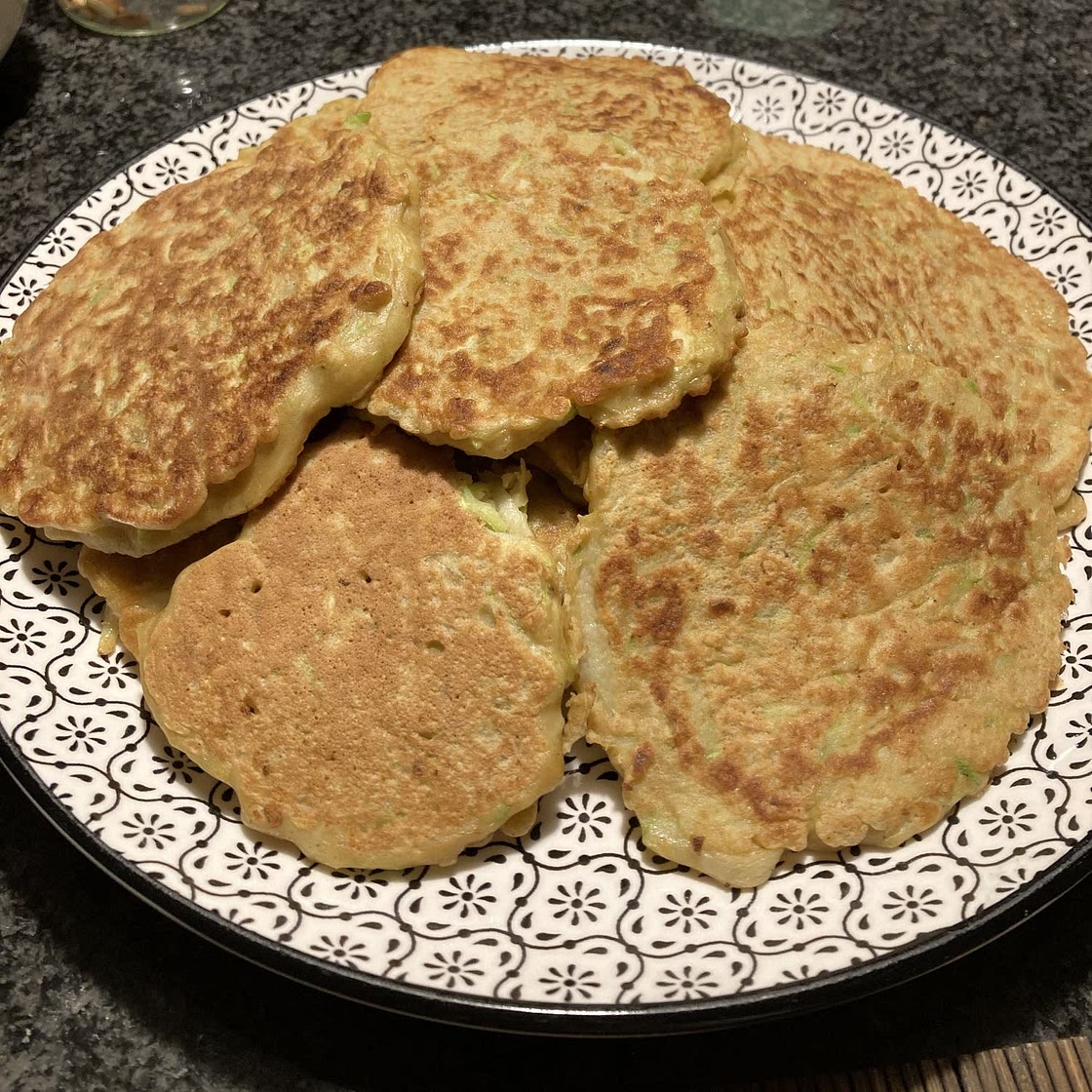 5-Ingredient Zucchini Fritters