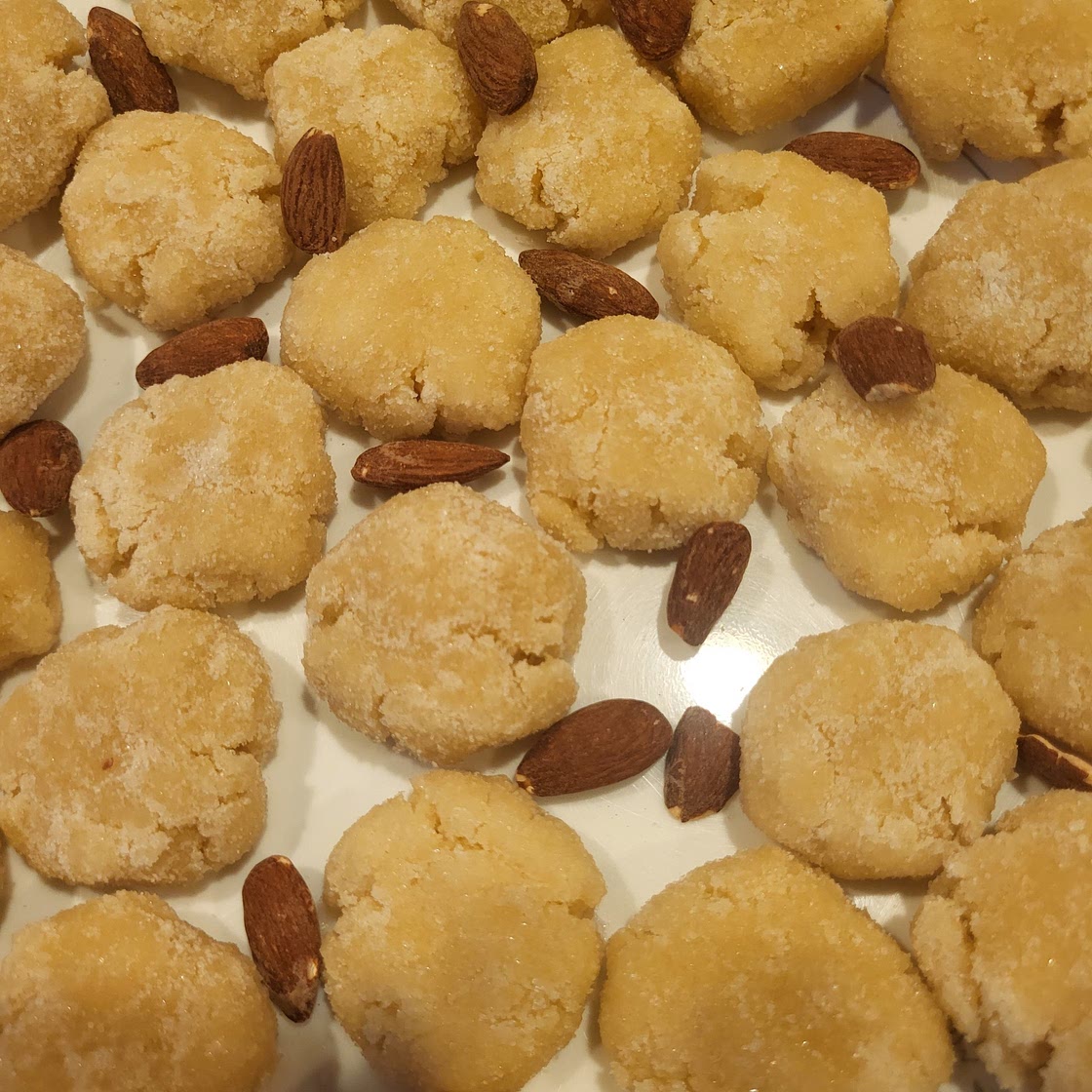 Amaretti Cookies with Monkfruit