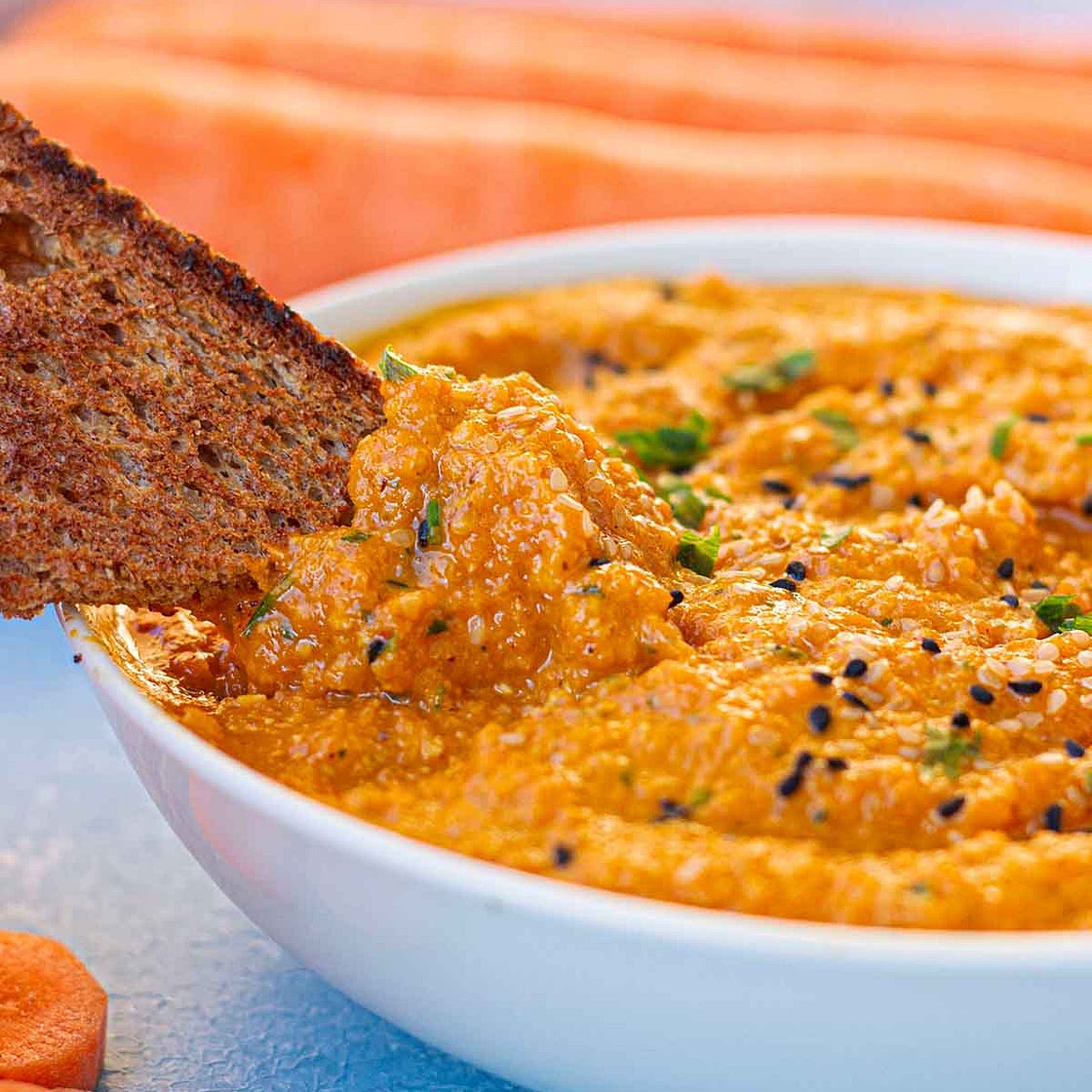 EASY CARROT DIP (DAIRY-FREE)