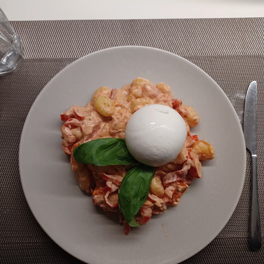 Romige gnocchi met burrata