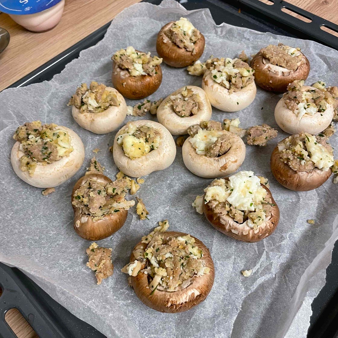 Monique gevulde champignon