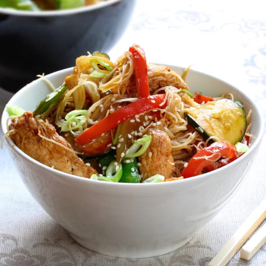 Recette de sauté asiatique légumes et poulet | Recettes du Québe