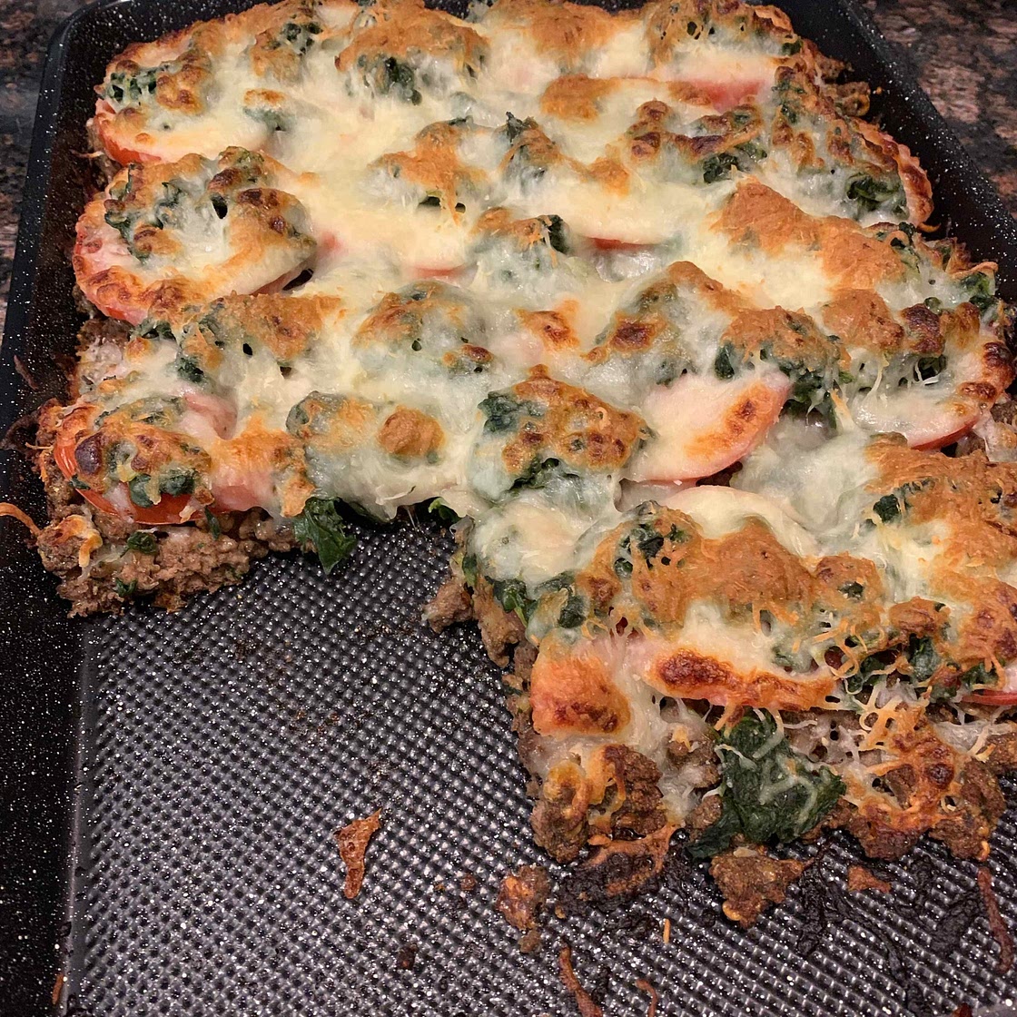 Spinach Tomato Meatza Pizza(After 3rd week on program)