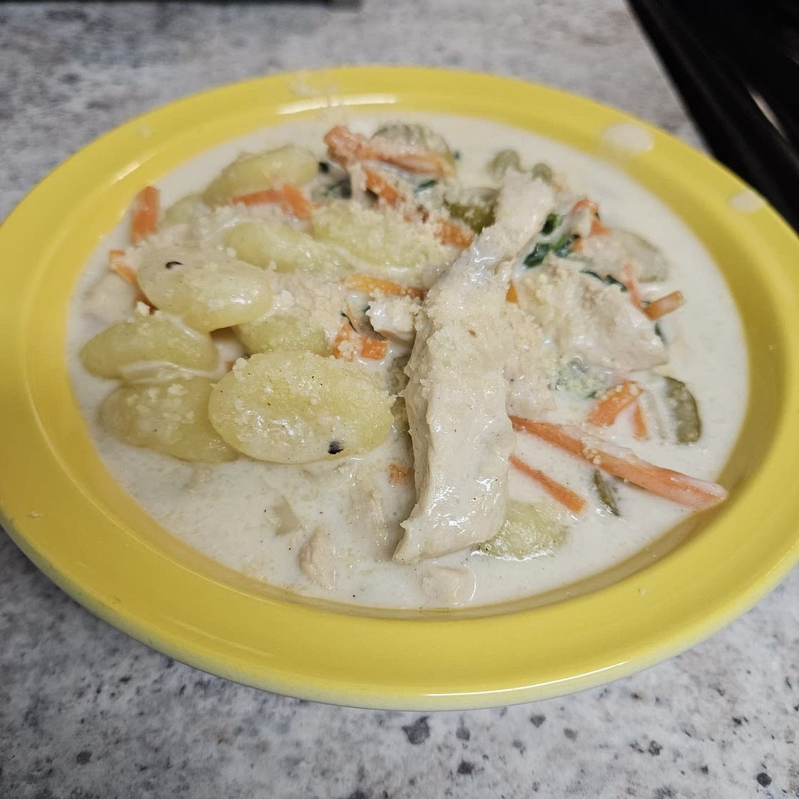 Olive Garden Chicken Gnocchi Soup