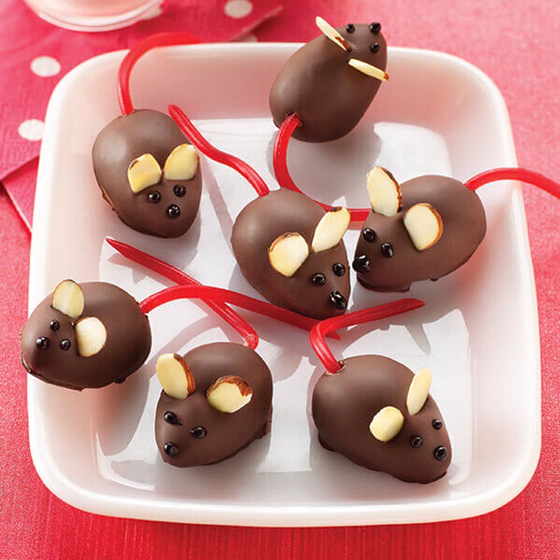 Peanut Butter Christmas Mice