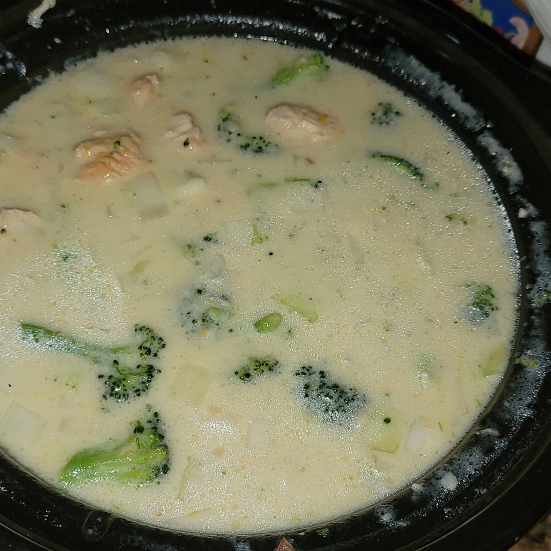 Cheddar broccoli soup