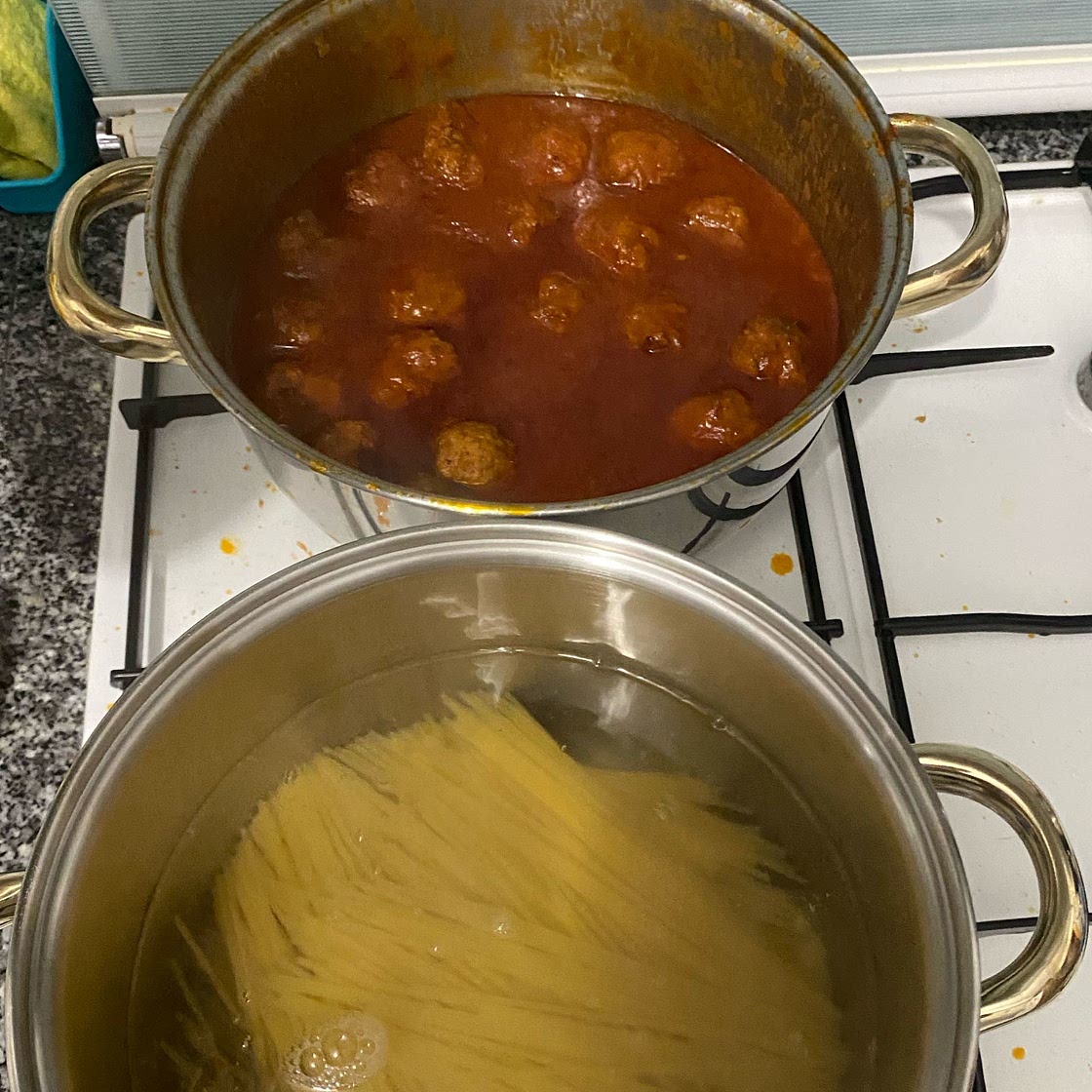 ITALIAN MEATBALLS 
