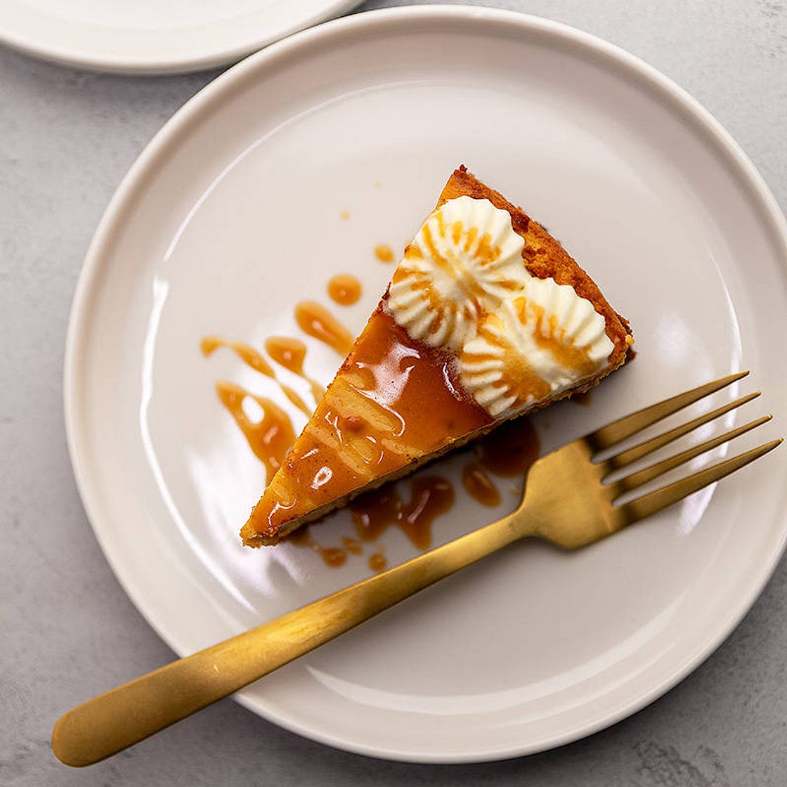 Amazing Keto Pumpkin Cheesecake