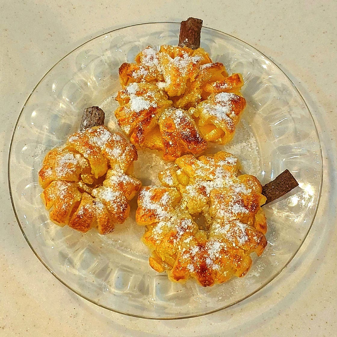 EASY APPLE PIE RINGS🥧