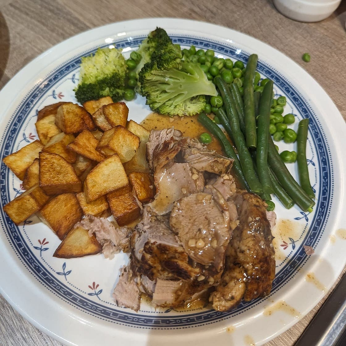 Crock Pot Garlic Balsamic Pork Loin