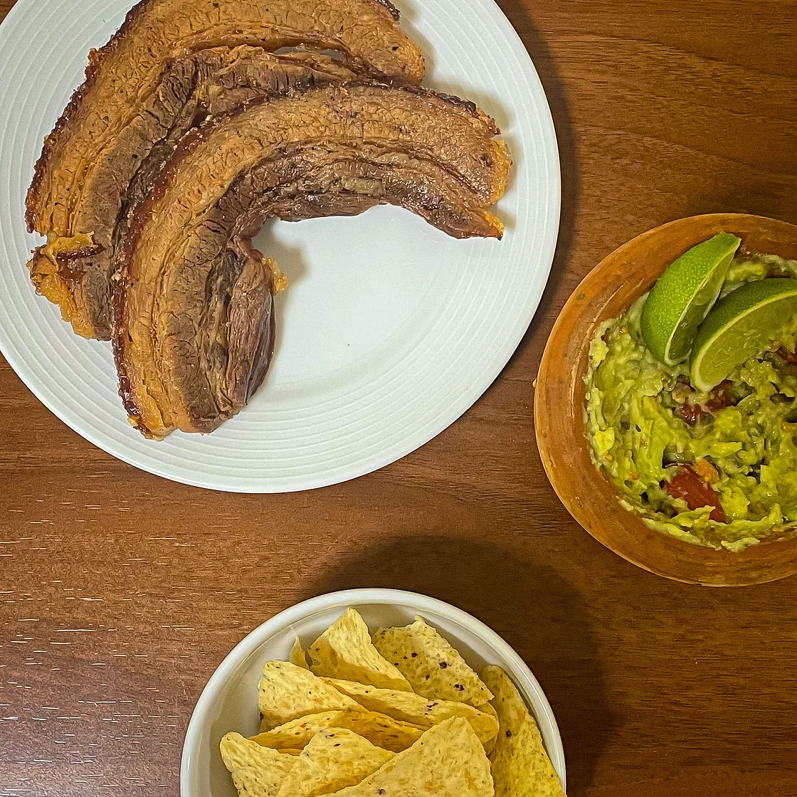 Chicharrones & Guacamole