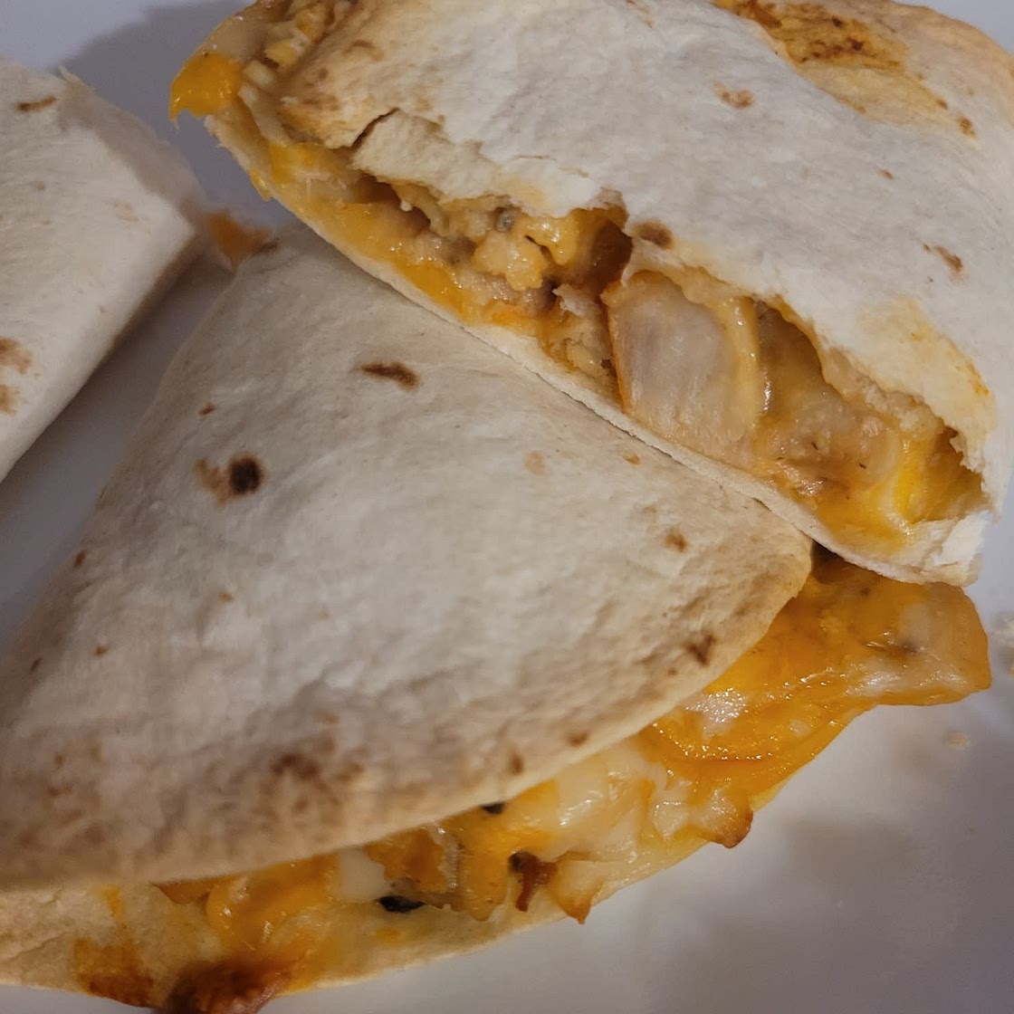 Cheesy Salsa Chicken Tacos