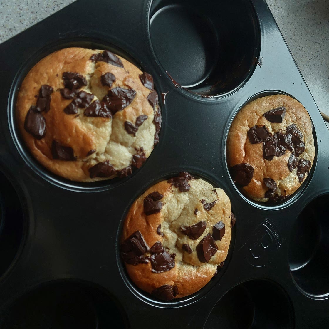 Banana peanut butter muffins