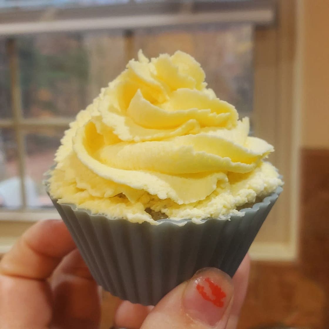 The Best Whipped Cream Frosting