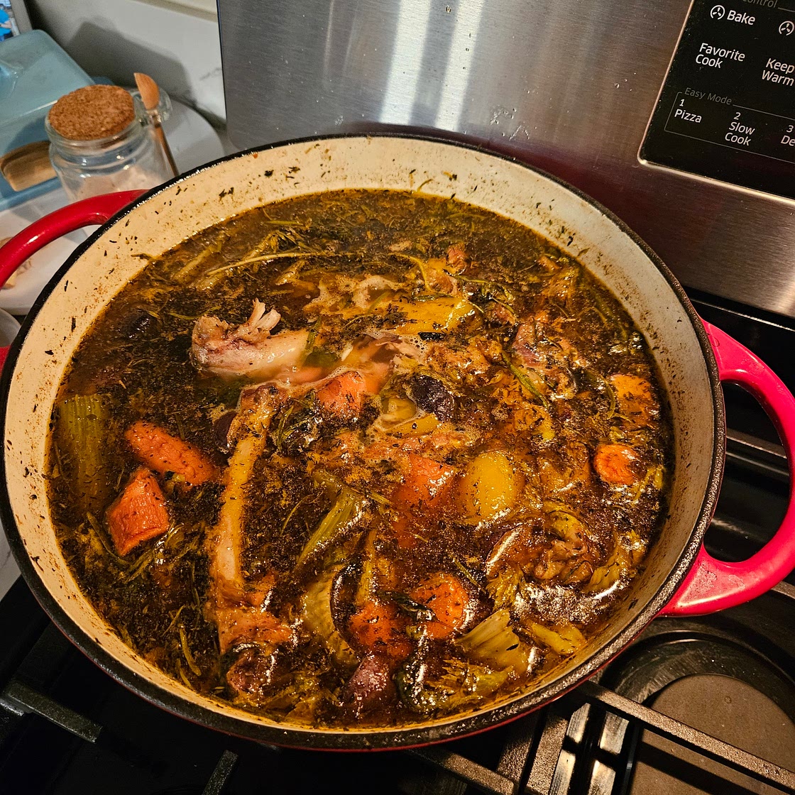 Make Ahead Thanksgiving Turkey Stock