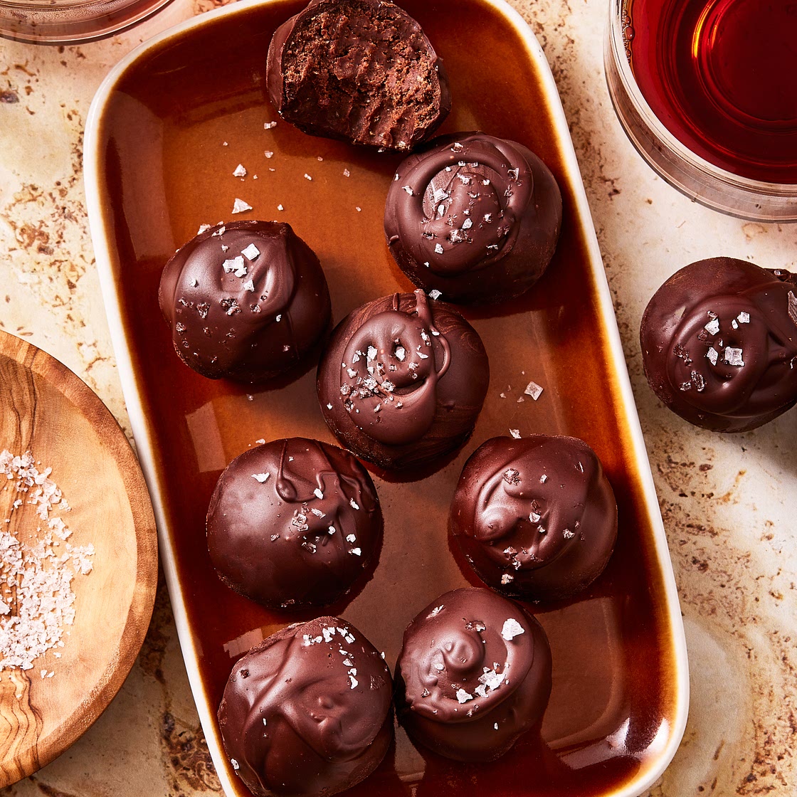 4-Ingredient Chickpea Chocolate Truffles