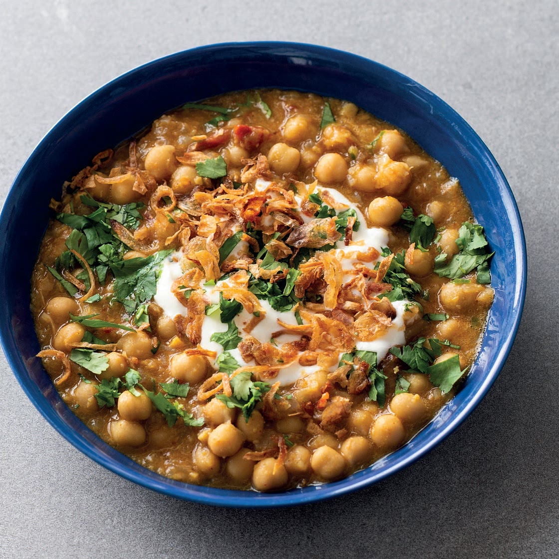 Spiced chickpea dal