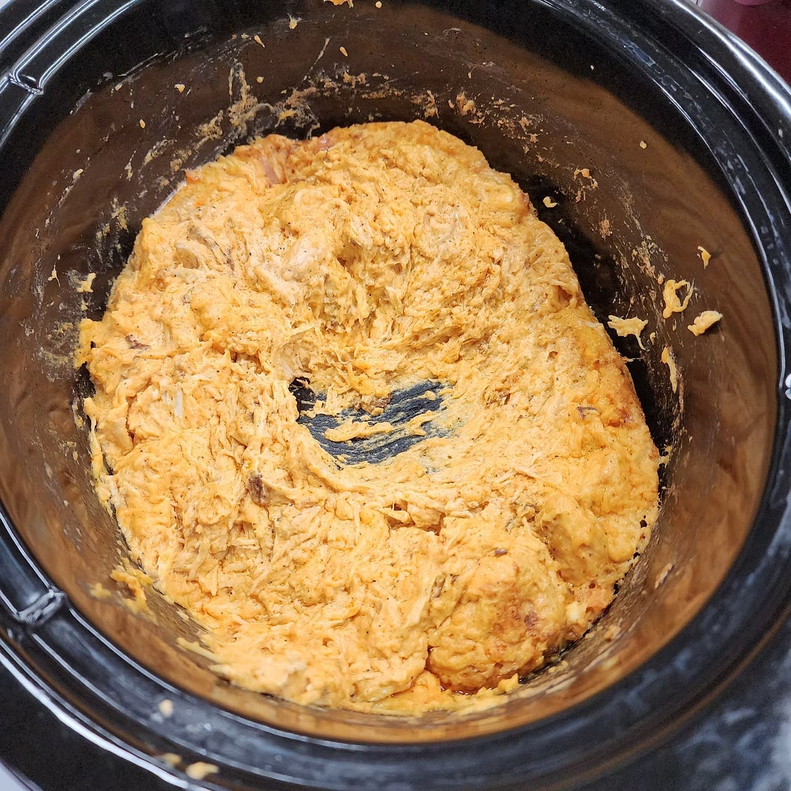 Crockpot Buffalo Chicken Dip
