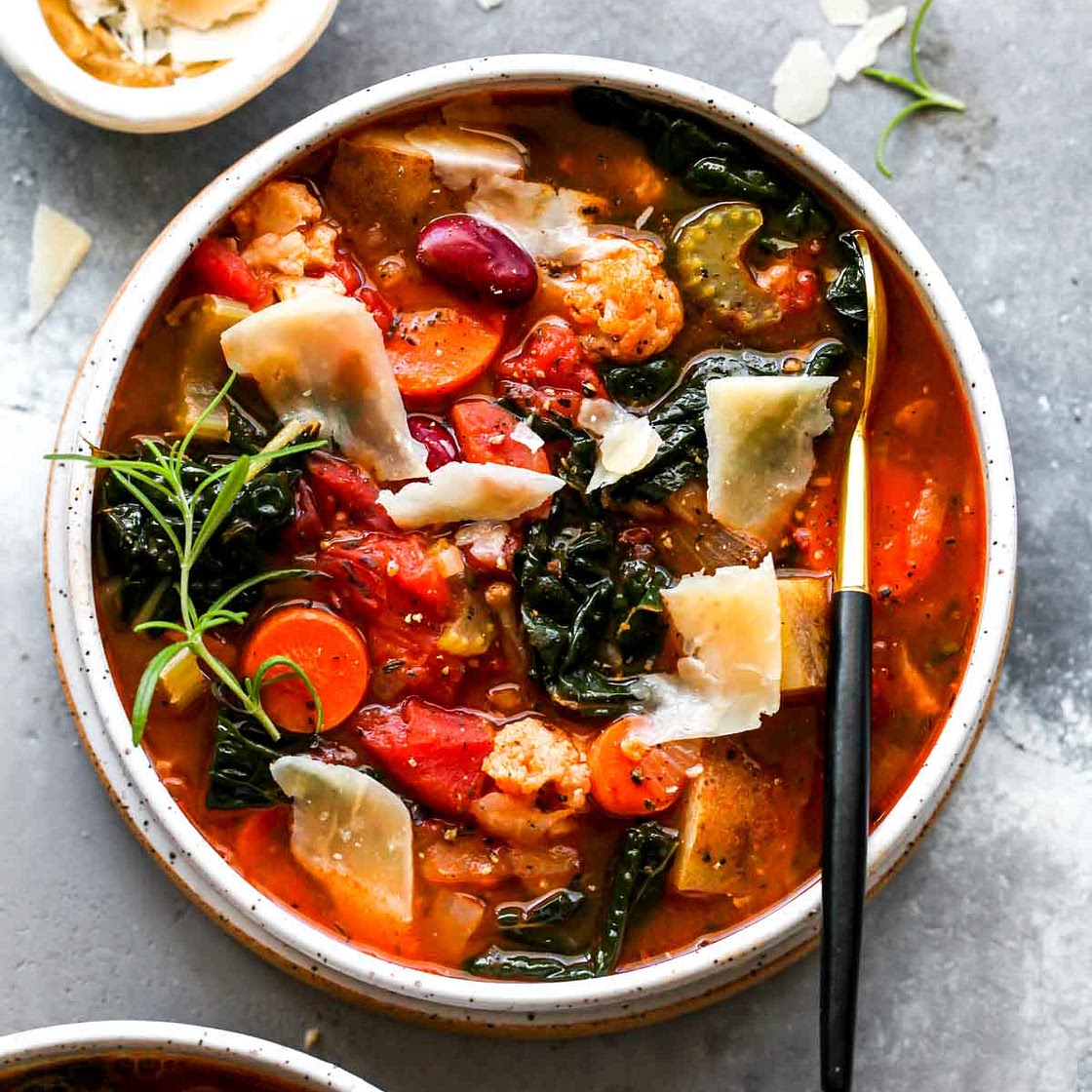 Instant Pot Mediterranean Chicken and Vegetable Soup