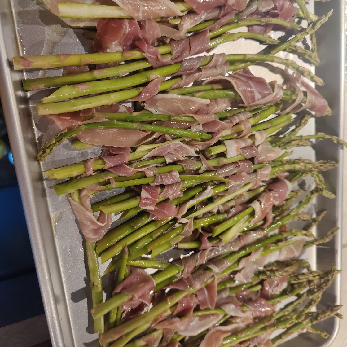 Prosciutto wrapped asparagus