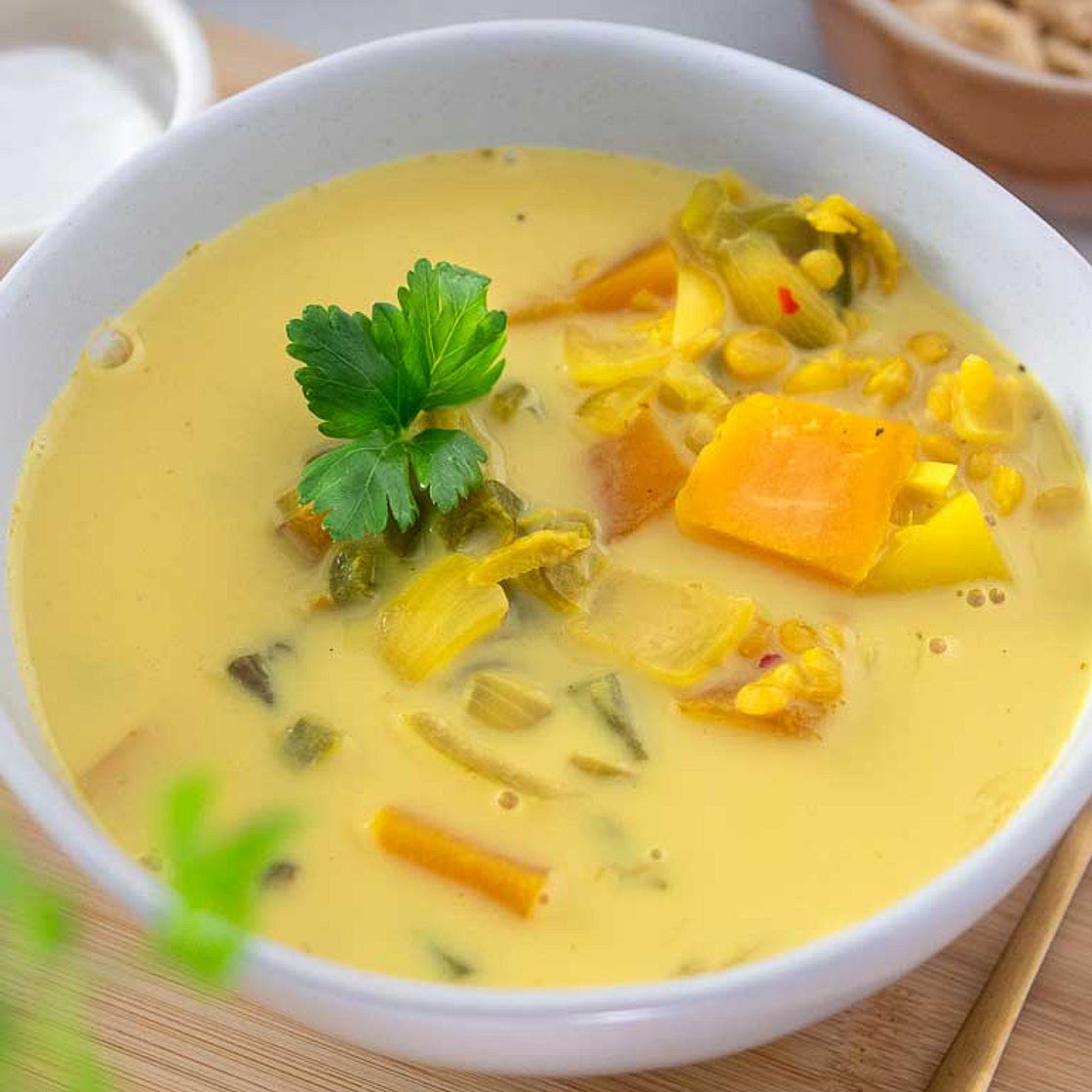 Turmeric Lentil Soup