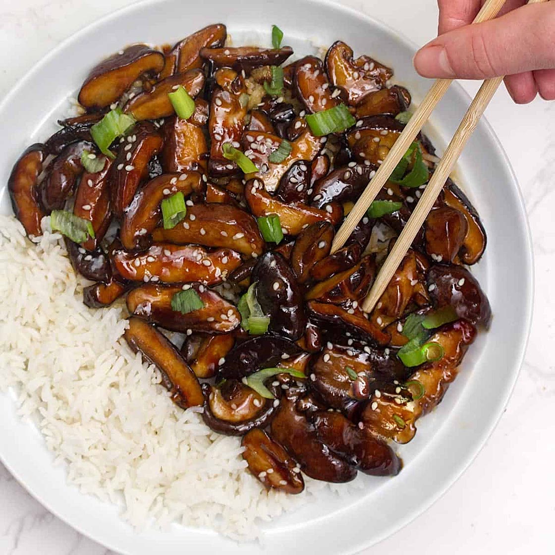 How To Prepare And Cook Shiitake Mushrooms