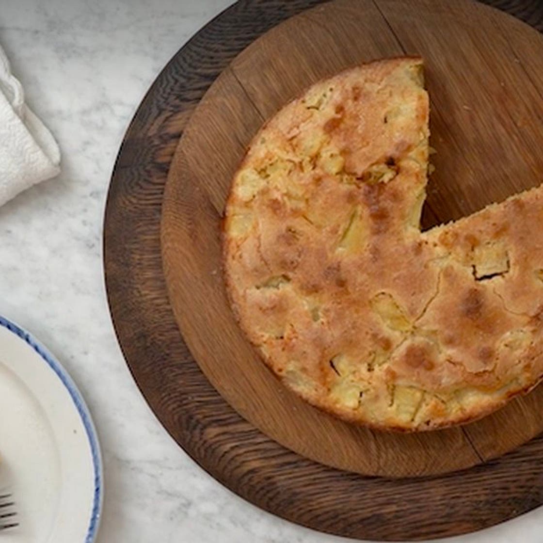 French Apple Cake