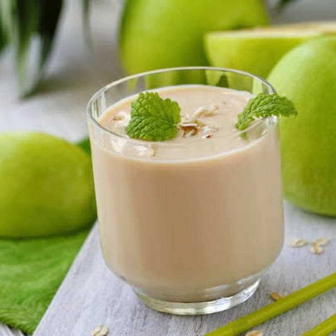 Licuado de manzana con avena